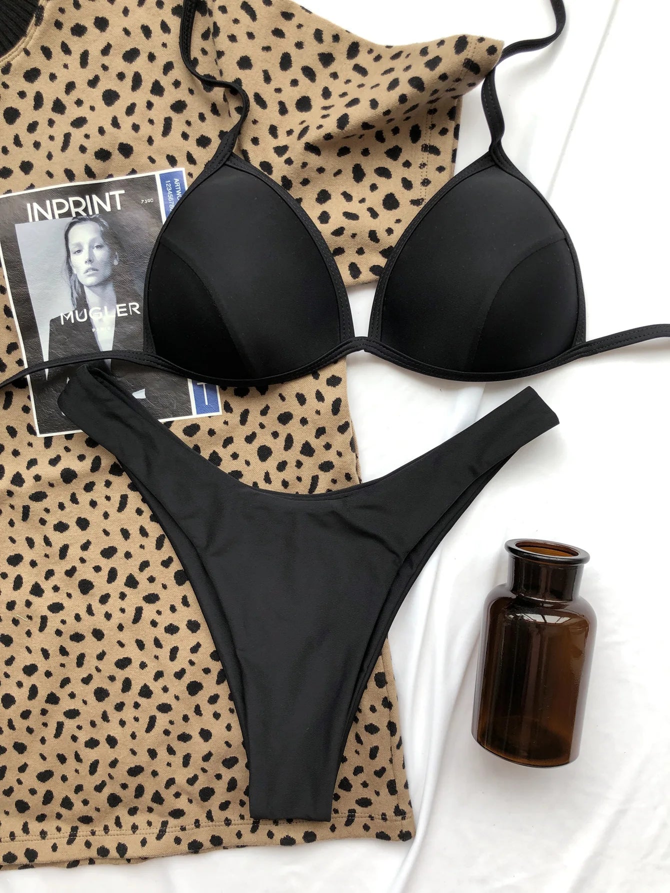 Bikinis Linda 2025