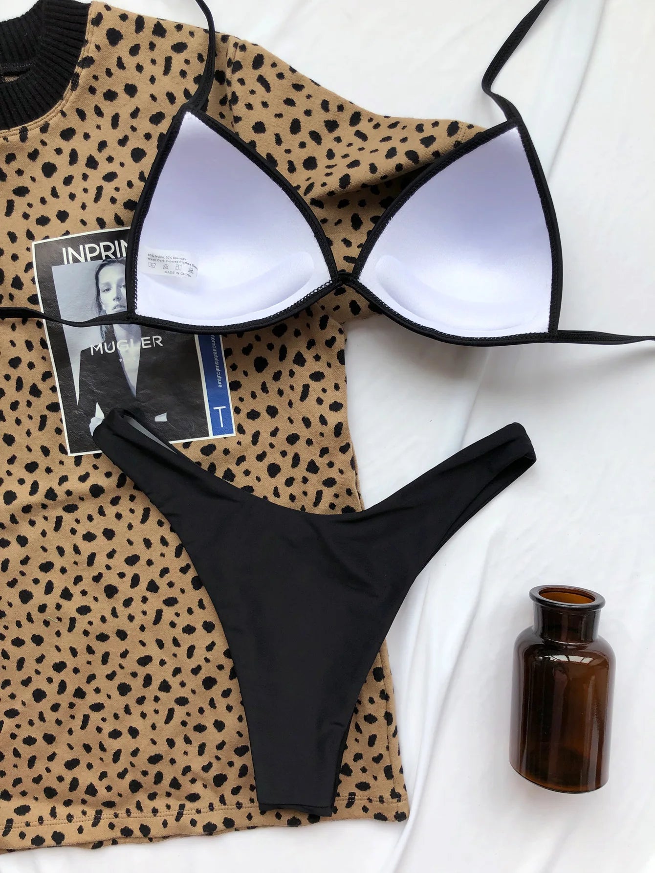 Bikinis Linda 2025