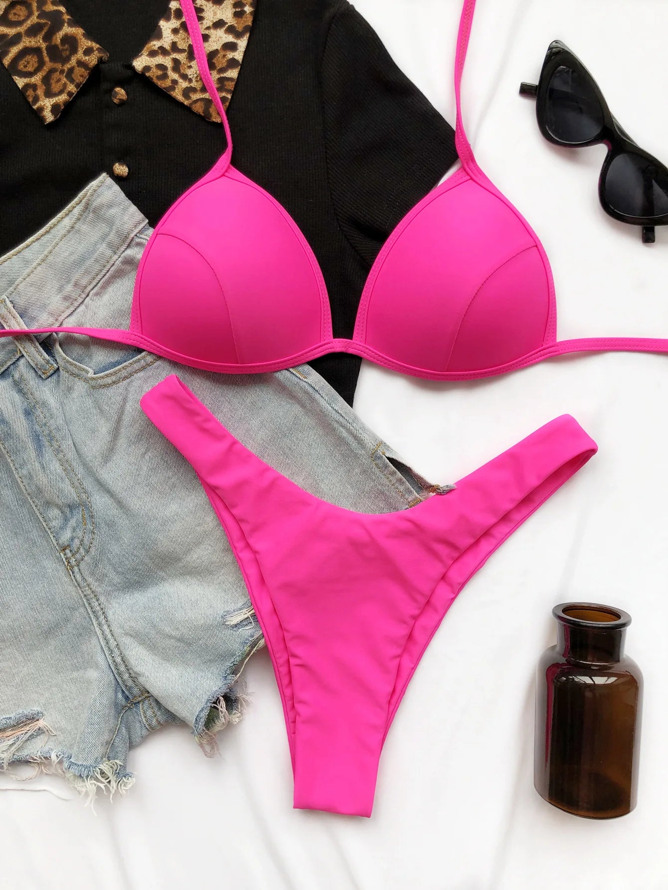 Bikinis Linda 2025